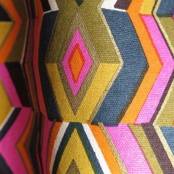 Erica Tanov echoed Zig Zag Shower Curtain NEW! - Picture 3 of 4